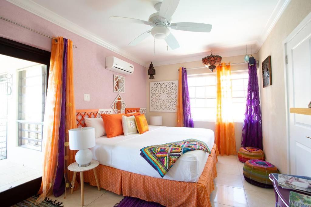 Bed and Breakfast Hidden Gem Barbados Крайст-Черч Экстерьер фото