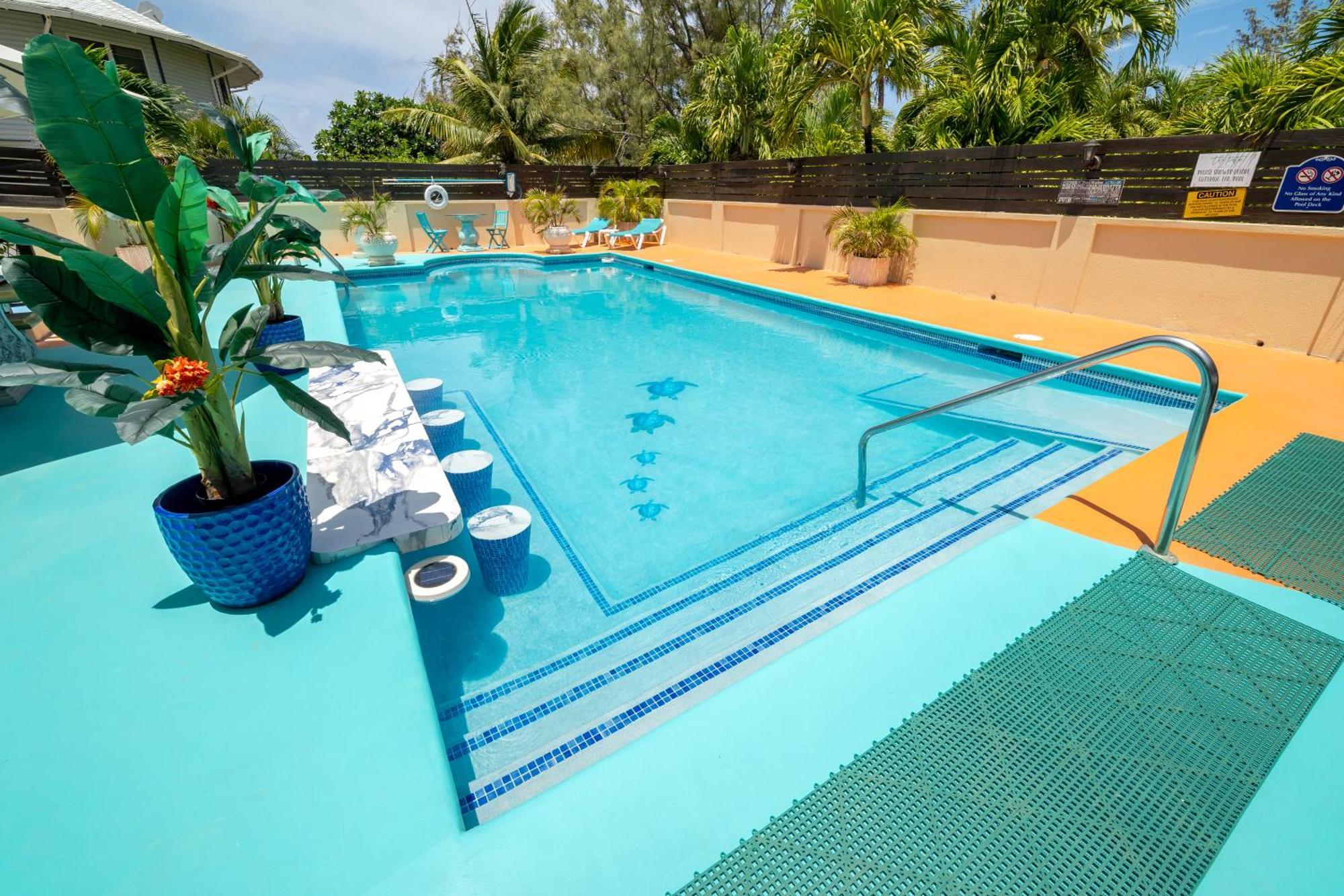 Bed and Breakfast Hidden Gem Barbados Крайст-Черч Экстерьер фото